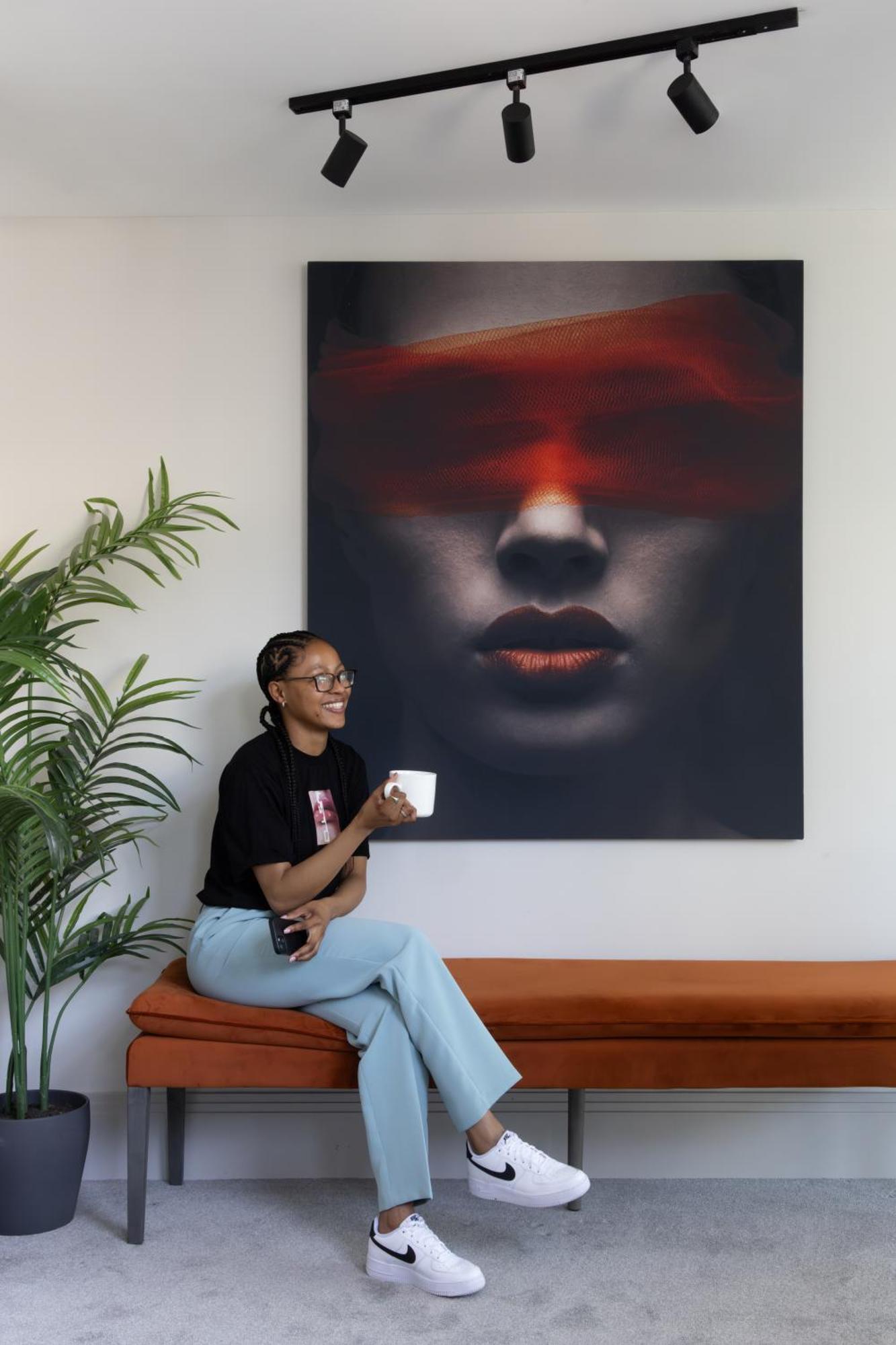 Vive Hotel Hastings Kültér fotó